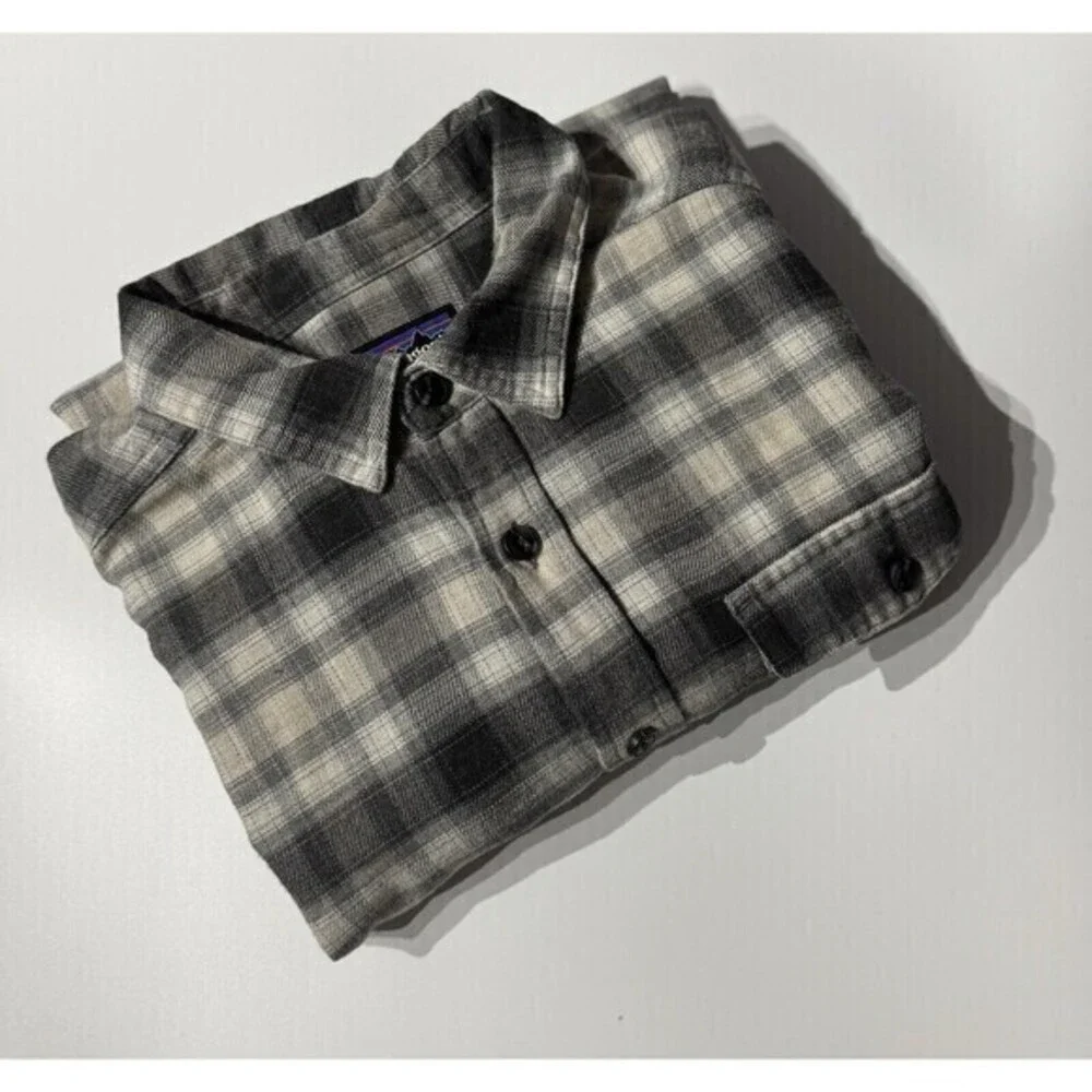 Patagonia Flannel Shirt Men S GRAY COLOR Lightweight Plaid 100% Organic Cotton